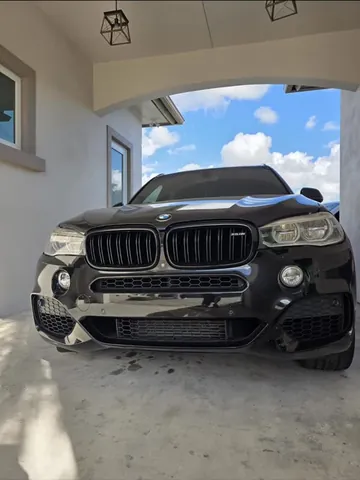 BMW X5: Air spring replacement